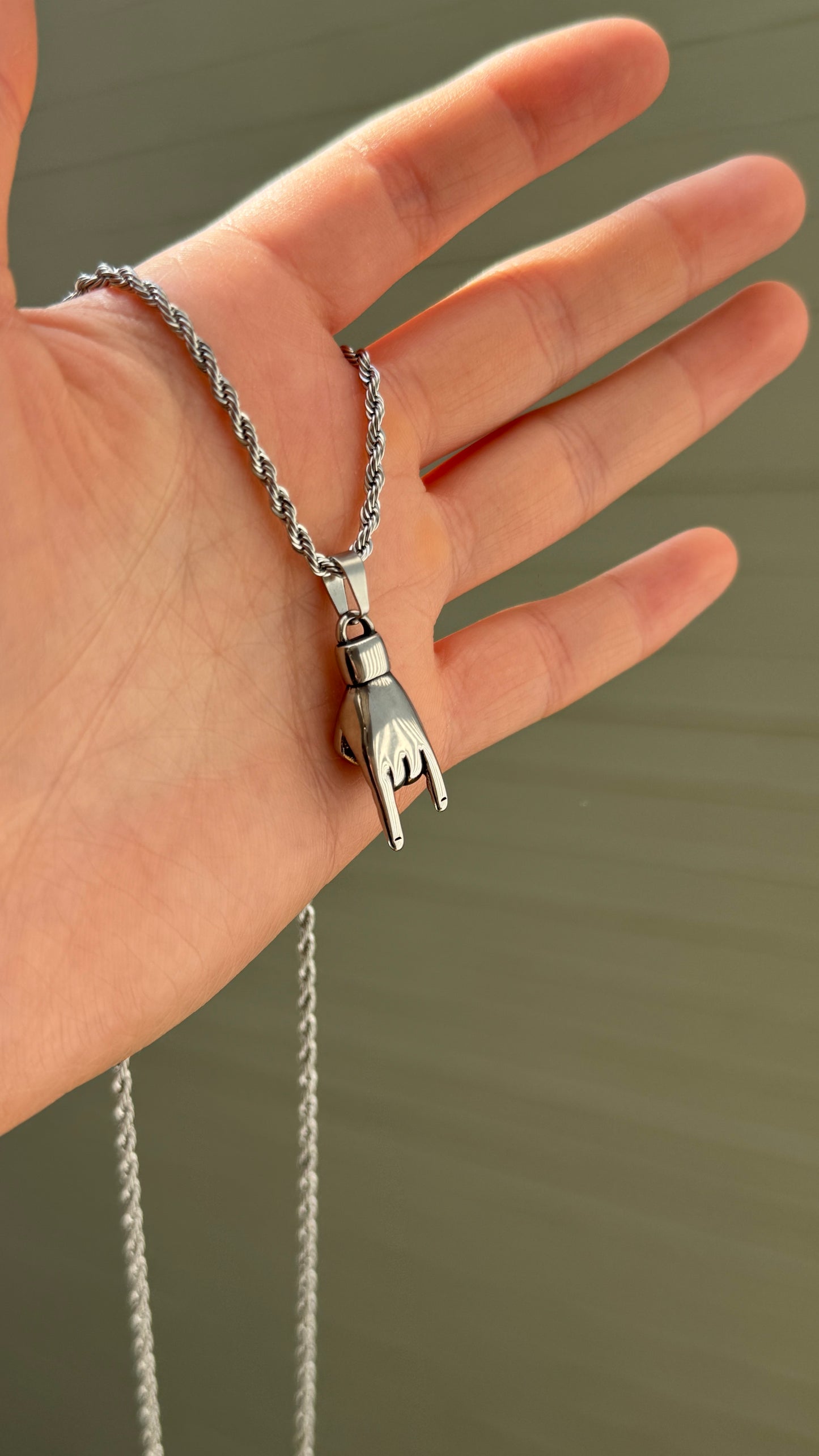 Collar Manita