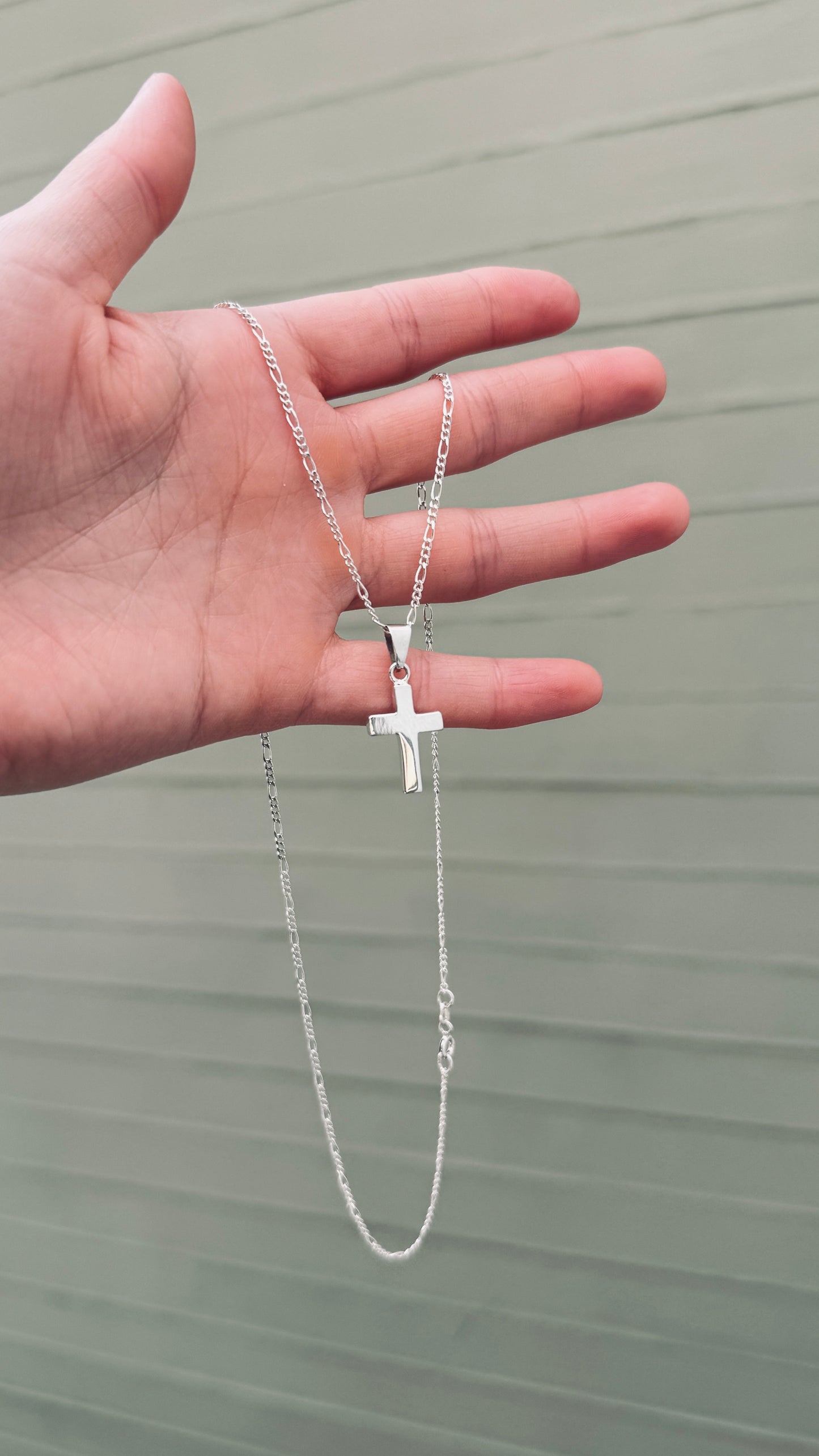 Collar Cruz Mini Plata